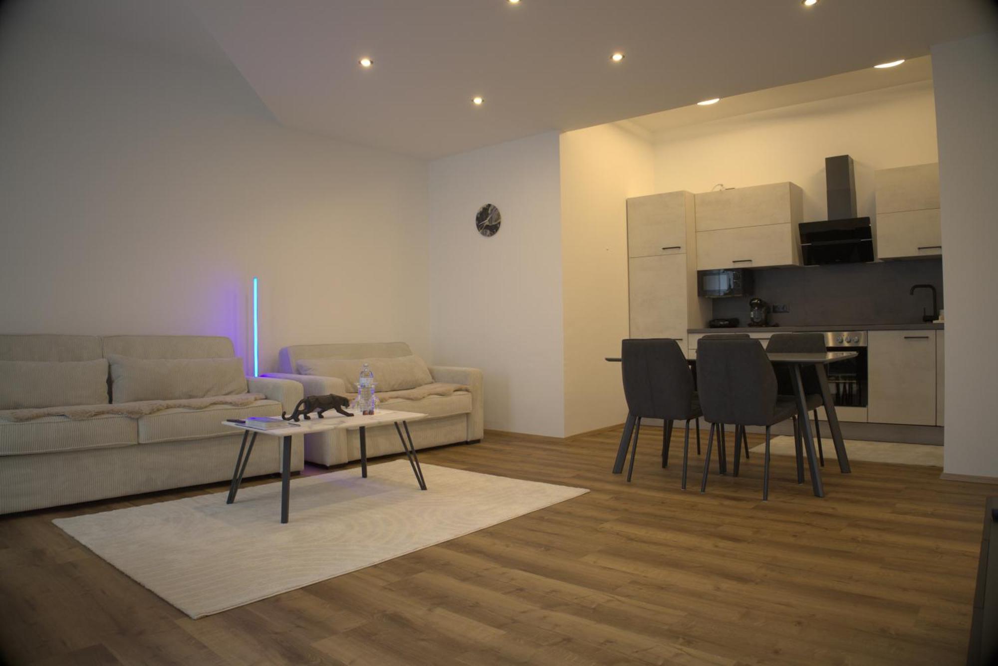 Dc Lofts I Modernes Loft In Der Stadt Salzburg Fuer Bis Zu 5 Personen Bagian luar foto